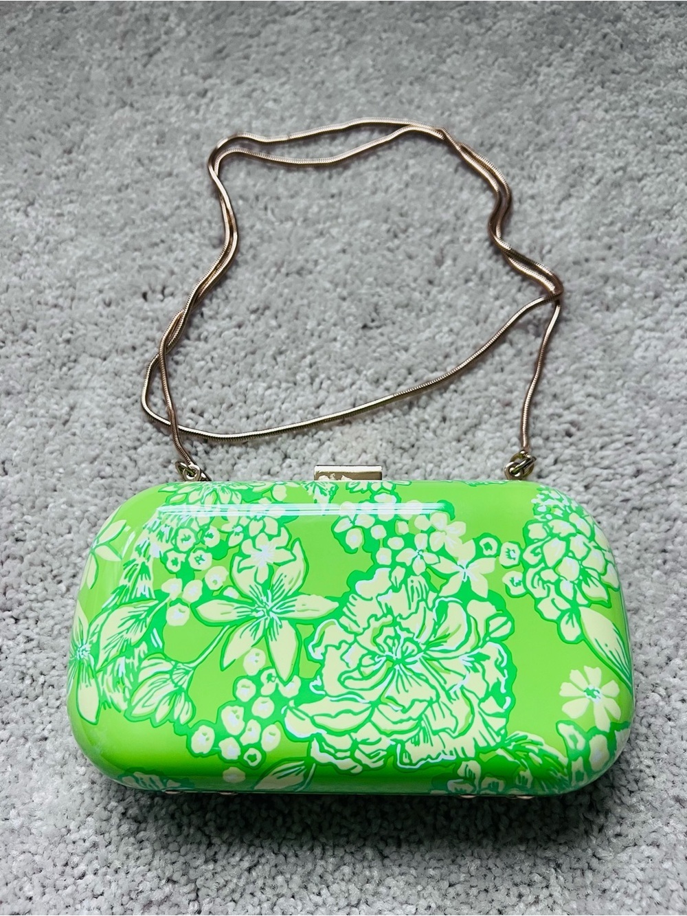 Lilly Pulitzer Limeade it’s a spring thing hardshell Clutch Crossbody Lime Green